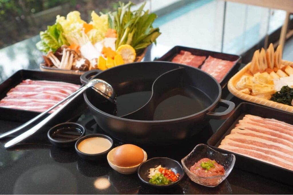 ถ้าอยากทานชาบูบุฟเฟ่ต์อาหารญี่ปุ่นก็สามารถเลือกได้ Kifune Premium Restaurant